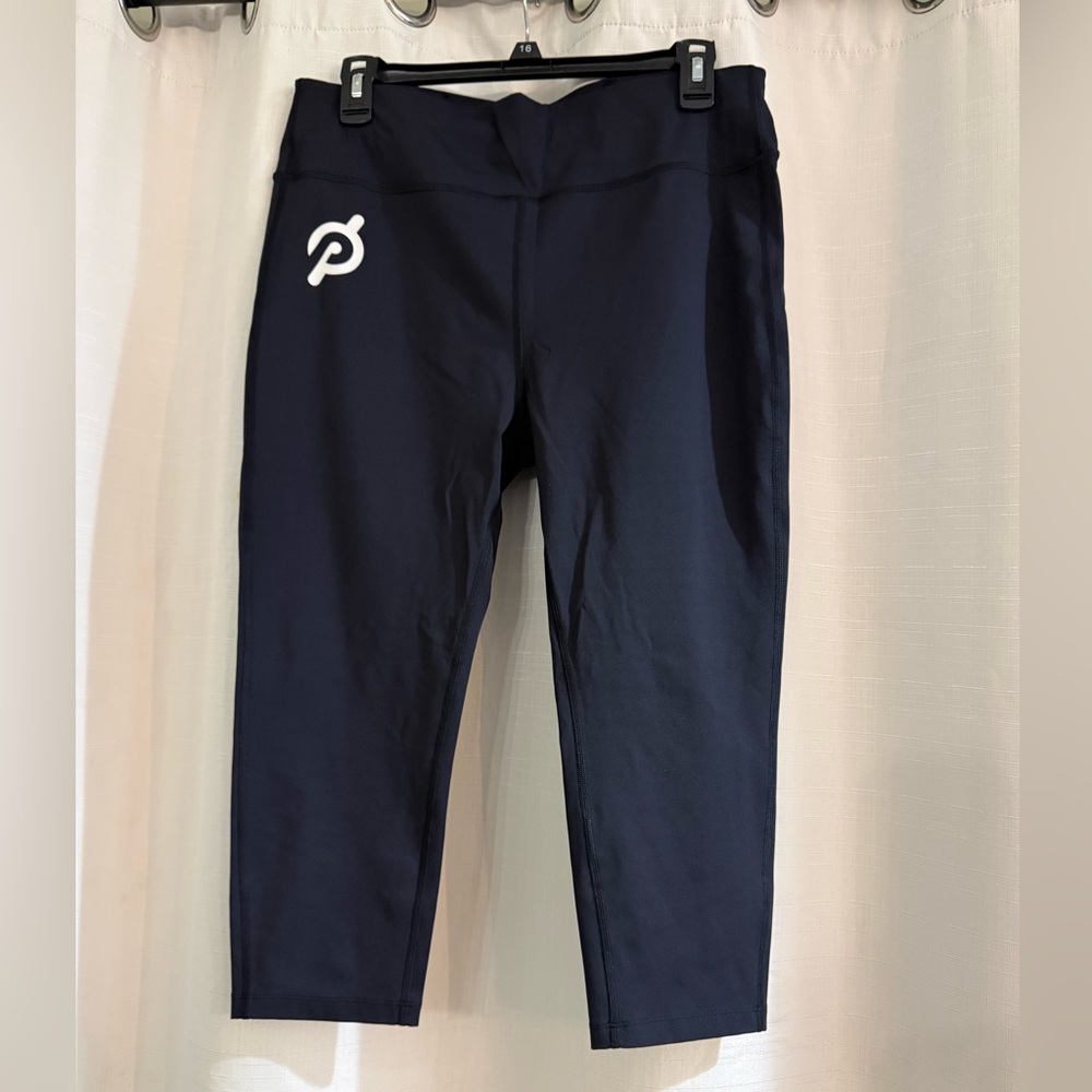 Peloton Black Capri length Leggings